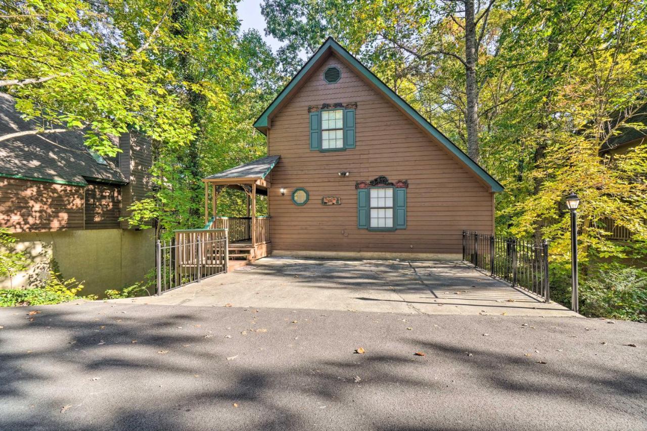 Picturesque Pigeon Forge Cabin With Mountain Views Zewnętrze zdjęcie